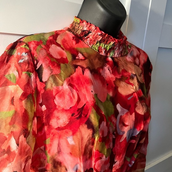 Vibrant Floral Long Sleeve Dress - Picture 2 of 5